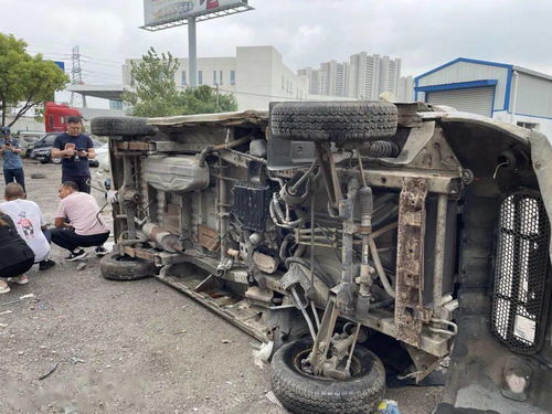 重拳出擊 多部門聯(lián)合突擊嚴(yán)打報(bào)廢機(jī)動(dòng)車回收拆解 黑窩點(diǎn)